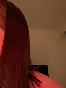 Im Valen Cute online show from 03-19-25, 11:36