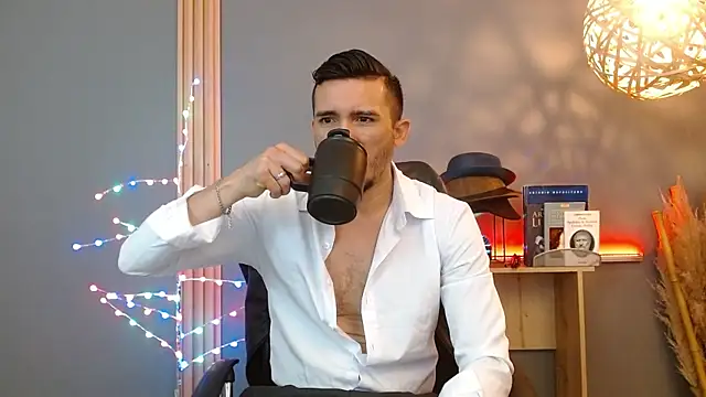 Reiko 85  online show from 02-26-26, 02:38