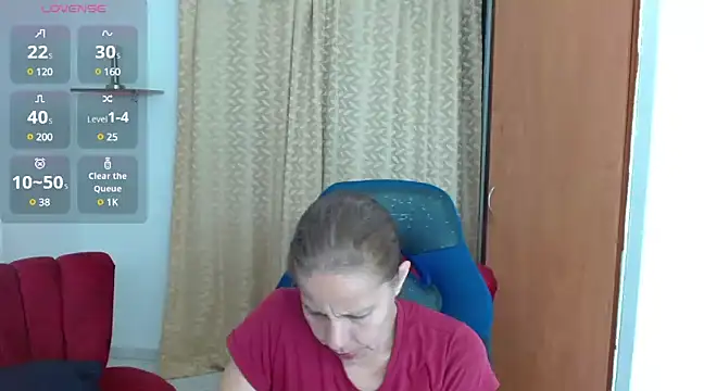 Milf karlye online show from 03-13-25, 01:32