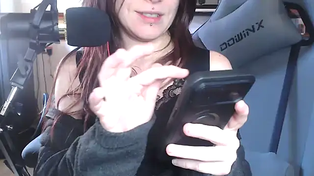 complicata mente online show from 02-04-25, 10:54