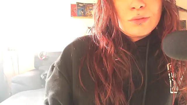 complicata mente online show from 03-04-25, 03:04