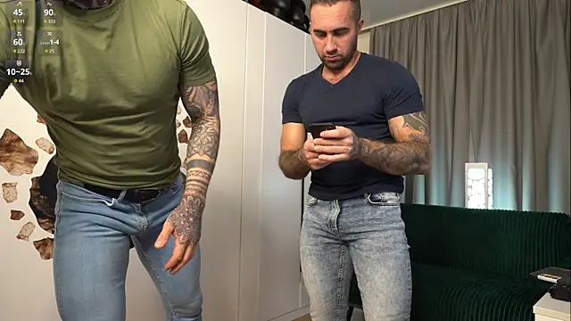 Alex xxx online show from 10-20-25, 01:33