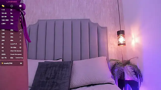 Snapshot of Alahia_Baiter chatting on 03-01-25, 03:05 Alahia Baiter online show from 03-01-25, 03:05