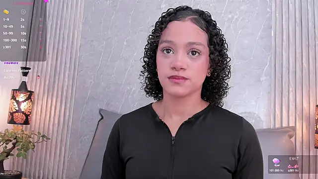 Snapshot of Alahia_Baiter chatting on 03-11-25, 11:55 Alahia Baiter online show from 03-11-25, 11:55