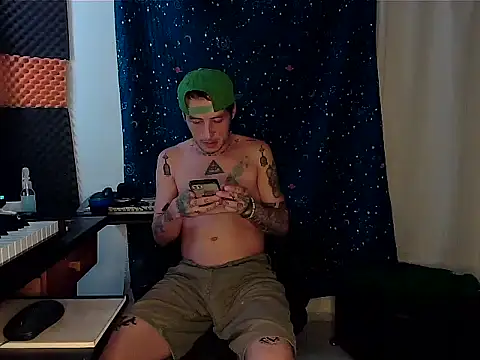 Snapshot of patrik_tattoo_ chatting on 02-07-25, 03:23 patrik tattoo online show from 02-07-25, 03:23