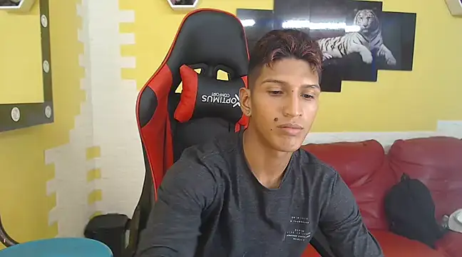 mau elixxx online show from 12-30-24, 03:14