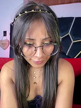 Jade Zephyra online show from 02-21-25, 10:04