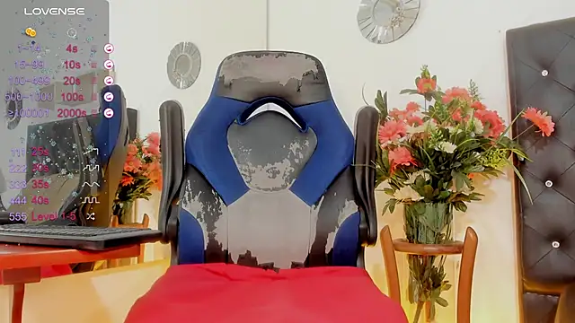 Snapshot of _Sophia_16 chatting on 12-13-24, 10:13 Sophia 16 online show from 12-13-24, 10:13