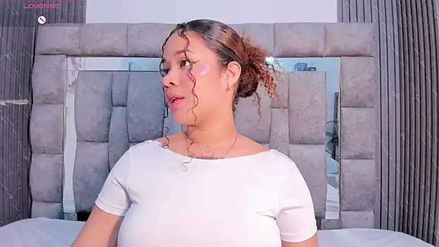 zulyjones online show from 11-06-25, 12:06