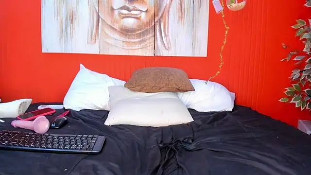 grace miller03 online show from 02-22-25, 01:33