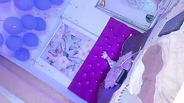 thifanny black online show from 12-18-24, 05:26