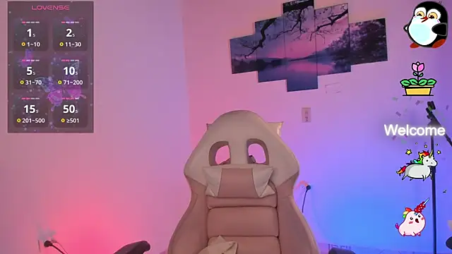 Snapshot of odelei chatting on 02-14-25, 11:20 odelei online show from 02-14-25, 11:20