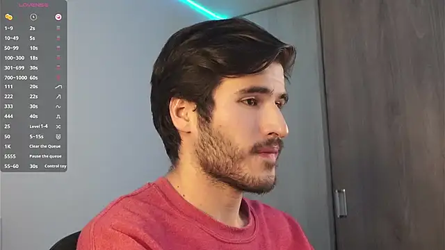 Snapshot of Tony_Wylie chatting on 12-13-24, 05:38 Tony Wylie online show from 12-13-24, 05:38