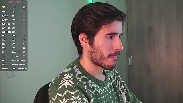 Snapshot of Tony_Wylie chatting on 12-15-24, 01:35 Tony Wylie online show from 12-15-24, 01:35