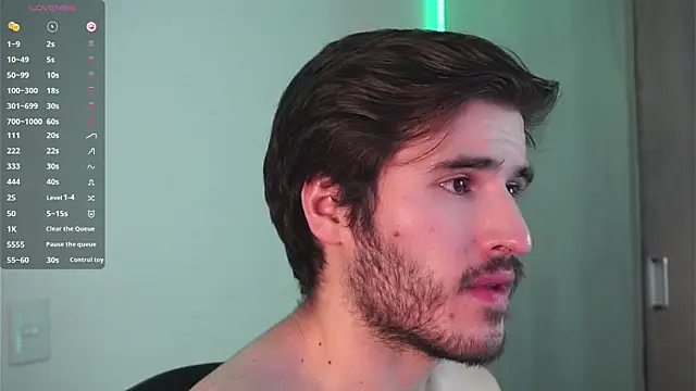 Snapshot of Tony_Wylie chatting on 12-15-24, 07:46 Tony Wylie online show from 12-15-24, 07:46