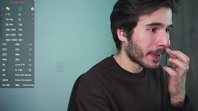 Snapshot of Tony_Wylie chatting on 12-19-24, 12:23 Tony Wylie online show from 12-19-24, 12:23