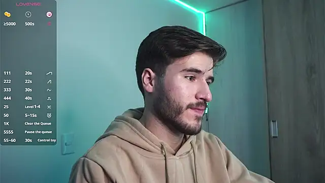 Snapshot of Tony_Wylie chatting on 12-25-24, 09:43 Tony Wylie online show from 12-25-24, 09:43