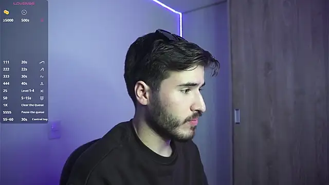 Snapshot of Tony_Wylie chatting on 12-27-24, 07:46 Tony Wylie online show from 12-27-24, 07:46