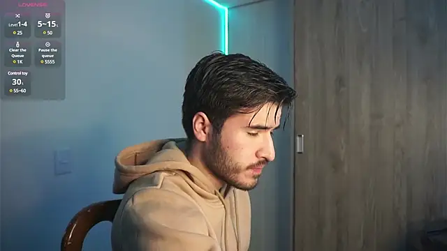 Snapshot of Tony_Wylie chatting on 01-17-25, 11:06 Tony Wylie online show from 01-17-25, 11:06