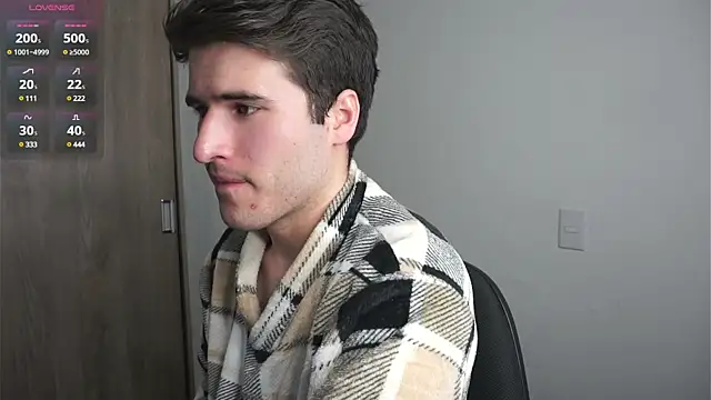 Snapshot of Tony_Wylie chatting on 01-29-25, 02:10 Tony Wylie online show from 01-29-25, 02:10