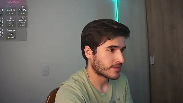 Snapshot of Tony_Wylie chatting on 02-12-25, 08:29 Tony Wylie online show from 02-12-25, 08:29