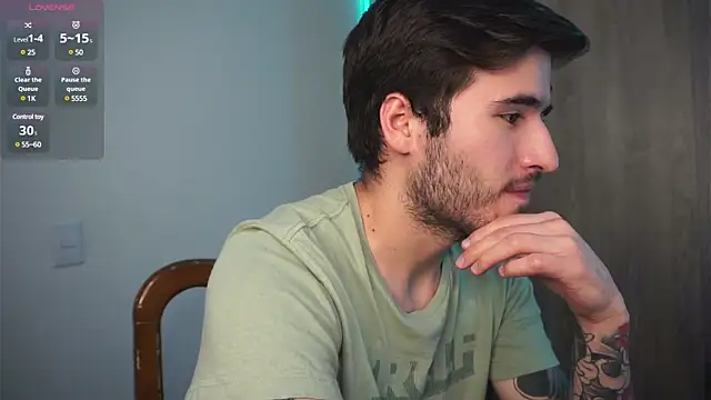 Snapshot of Tony_Wylie chatting on 02-12-25, 11:30 Tony Wylie online show from 02-12-25, 11:30