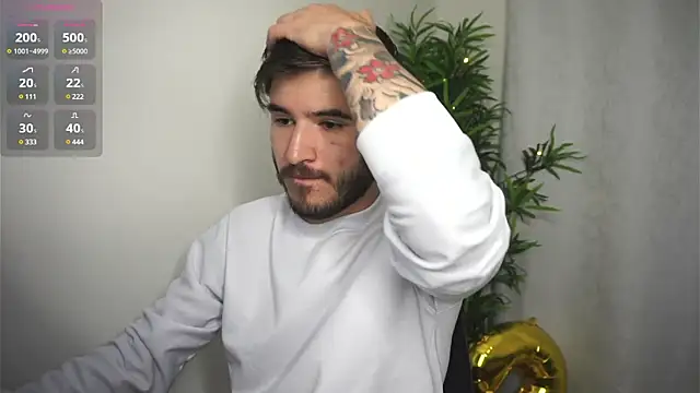 Snapshot of Tony_Wylie chatting on 03-07-25, 11:18 Tony Wylie online show from 03-07-25, 11:18