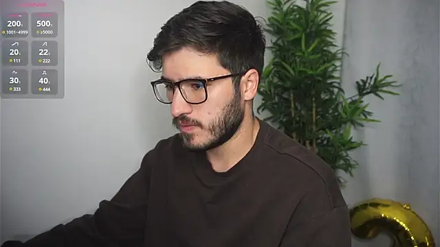 Snapshot of Tony_Wylie chatting on 03-12-25, 01:40 Tony Wylie online show from 03-12-25, 01:40