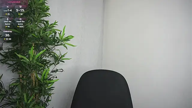 Snapshot of Tony_Wylie chatting on 03-21-25, 11:55 Tony Wylie online show from 03-21-25, 11:55