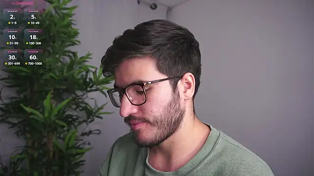 Snapshot of Tony_Wylie chatting on 03-22-25, 01:30 Tony Wylie online show from 03-22-25, 01:30