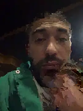 Snapshot of djtimka chatting on 10-02-25, 05:31 djtimka online show from 10-02-25, 05:31