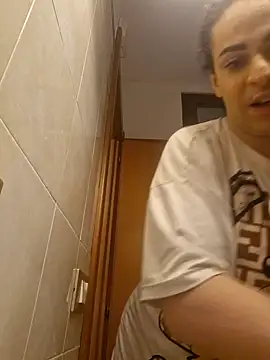 perla97 online show from 02-16-25, 10:21