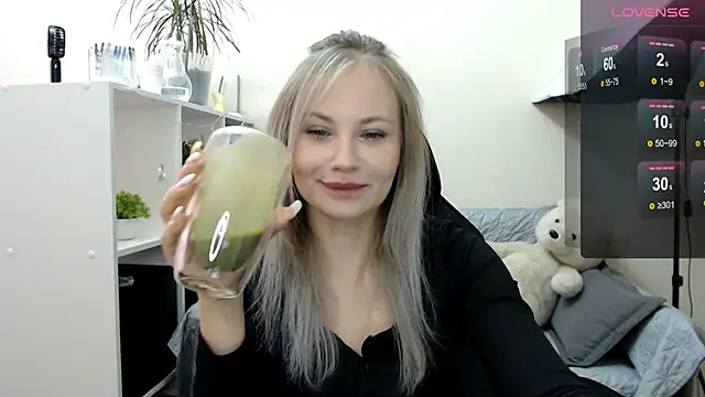 Sunny bunny6 online show from 09-30-25, 04:50