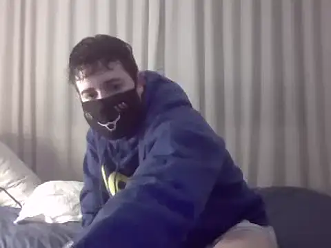 Your femboy24 online show from 12-02-24, 09:39