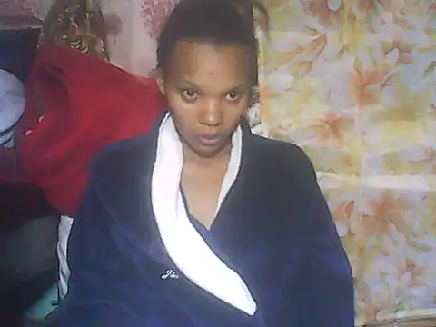 Snapshot of Antsoalie chatting on 11-22-25, 07:18 Antsoalie online show from 11-22-25, 07:18