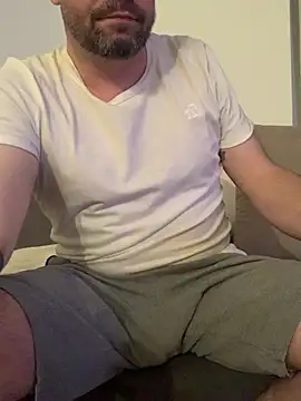 Snapshot of mikaaaaase chatting on 01-22-25, 02:48 mikaaaaase online show from 01-22-25, 02:48