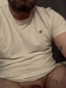 Snapshot of mikaaaaase chatting on 03-18-25, 04:37 mikaaaaase online show from 03-18-25, 04:37