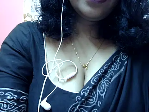 Riya riyaa online show from 12-15-24, 10:18