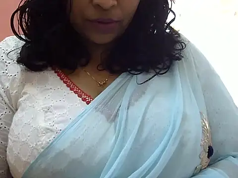 Riya riyaa online show from 12-22-24, 07:11