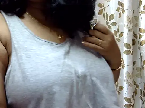 Riya riyaa online show from 12-30-24, 04:08