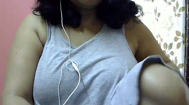 Riya riyaa online show from 01-07-25, 01:59