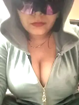 Snapshot of Anjalihotwife chatting on 02-13-25, 06:05 Anjalihotwife online show from 02-13-25, 06:05