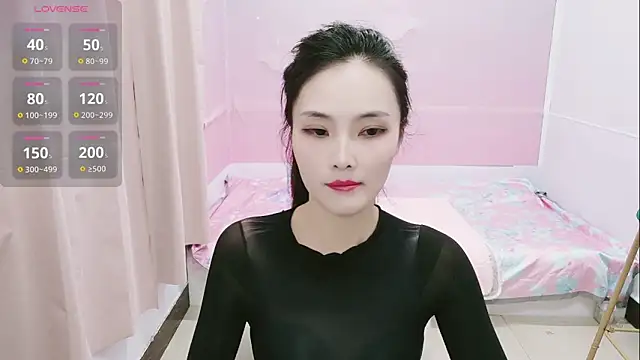 Mimiki-oo online show from 12-17-24, 02:23