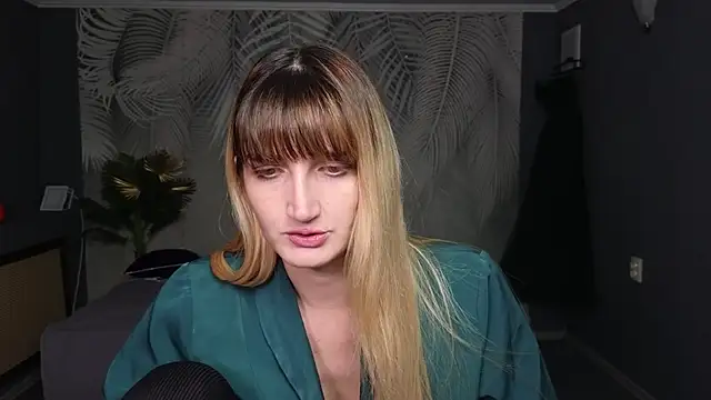 Nika Kitten online show from 12-02-25, 08:19