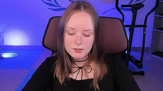 Snapshot of VivienLeeigh chatting on 12-14-24, 07:14 VivienLeeigh online show from 12-14-24, 07:14