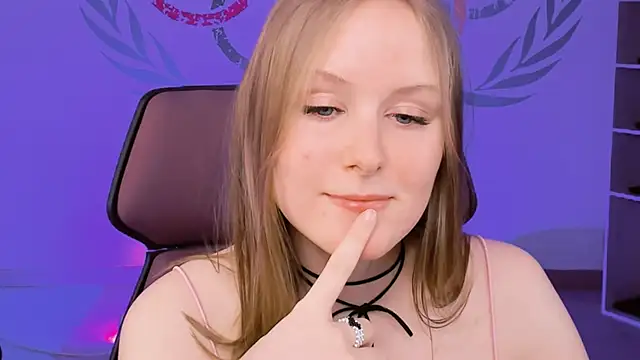 Snapshot of VivienLeeigh chatting on 01-18-25, 03:16 VivienLeeigh online show from 01-18-25, 03:16