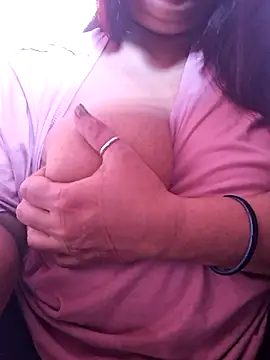 Snapshot of zeevaansari chatting on 10-04-25, 01:47 zeevaansari online show from 10-04-25, 01:47