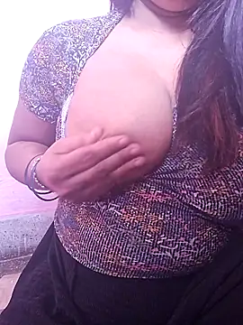 Snapshot of zeevaansari chatting on 10-07-25, 02:53 zeevaansari online show from 10-07-25, 02:53