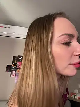 Snapshot of AnetGrey2 chatting on 12-13-24, 03:27 AnetGrey2 online show from 12-13-24, 03:27