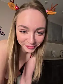 Snapshot of AnetGrey2 chatting on 12-21-24, 10:51 AnetGrey2 online show from 12-21-24, 10:51